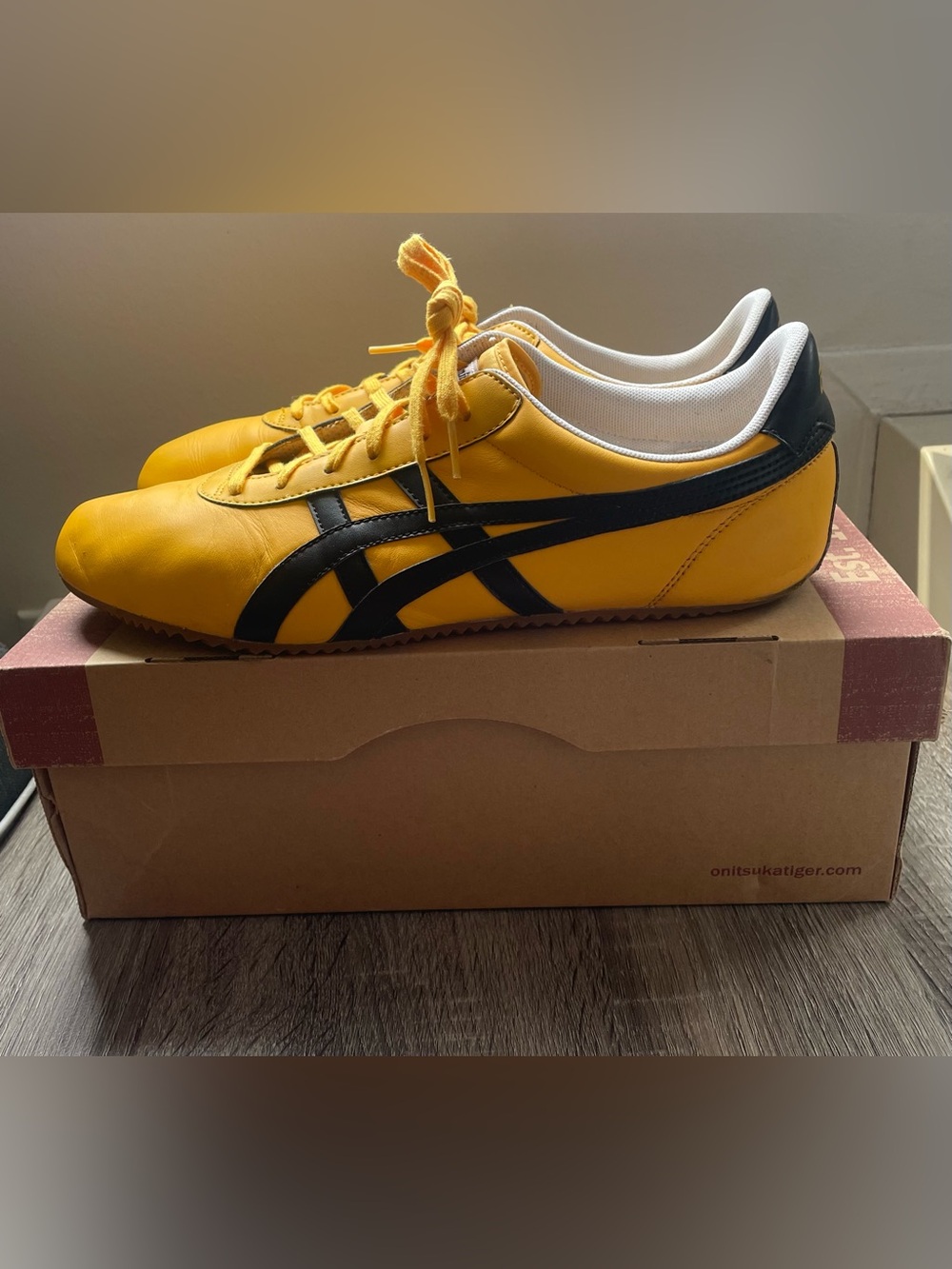 Onitsuka Tiger Tai-Chi Bruce Lee / Kill Bill Yellow Black M 10.5 / W 12